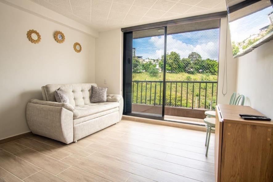 1007 Nuevo Cerca Clinica Foscal & Ardila Lulle