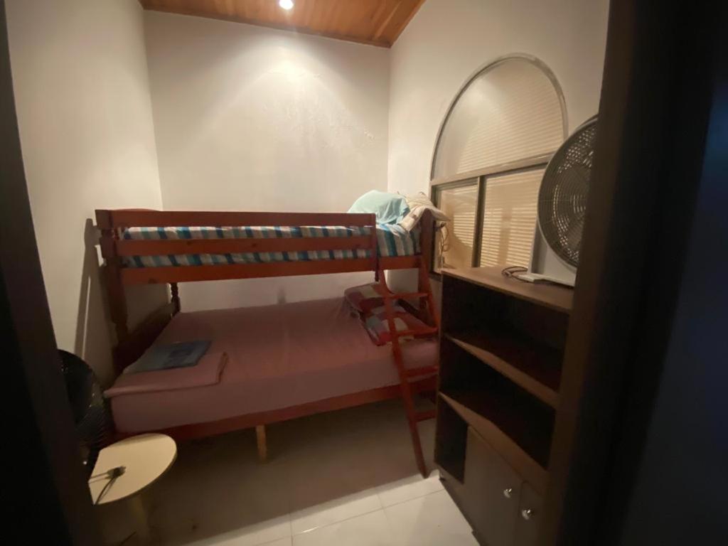 Acogedor y cómoda casa vacacional Condominios Flandes