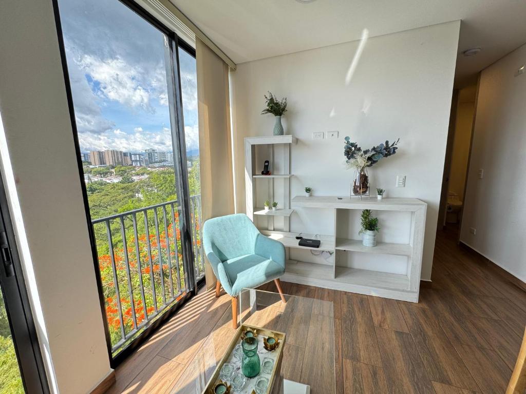 Amara-706 Hermoso y amplio Apartamento en barrio Laureles