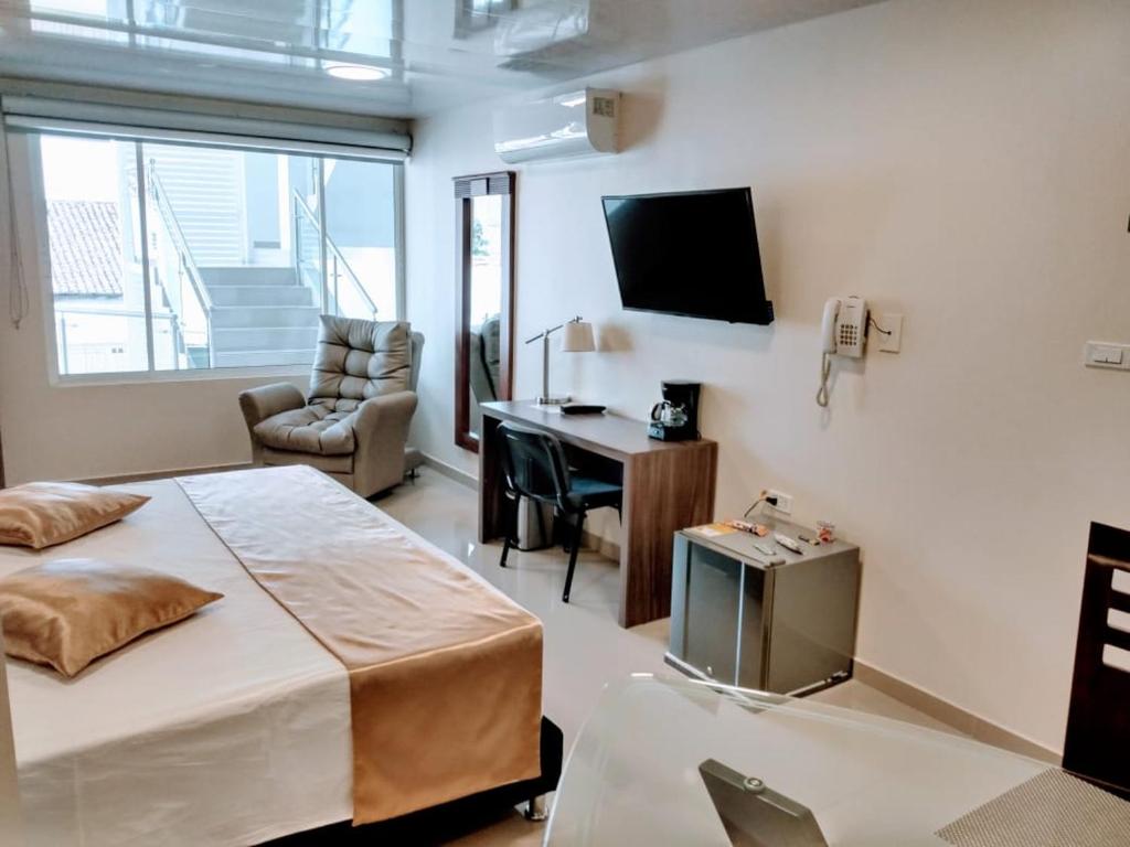APARTAHOTEL LION