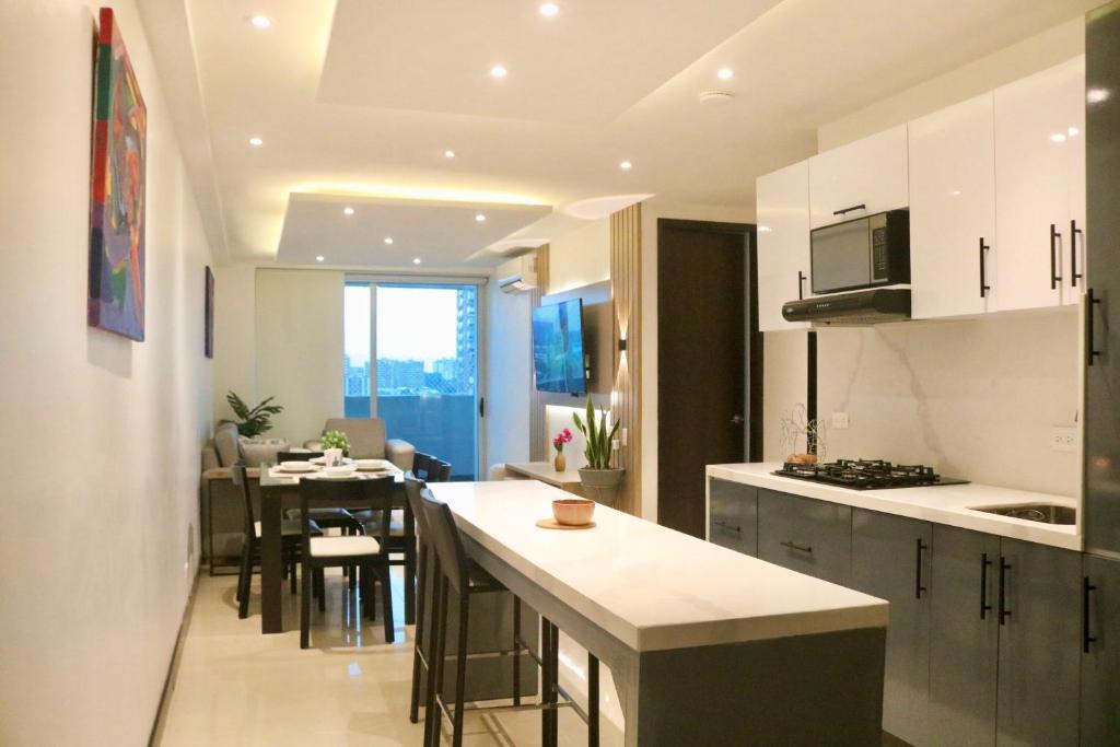 Atlantis Suites BAQ -Apartamento Moderno-2-BD