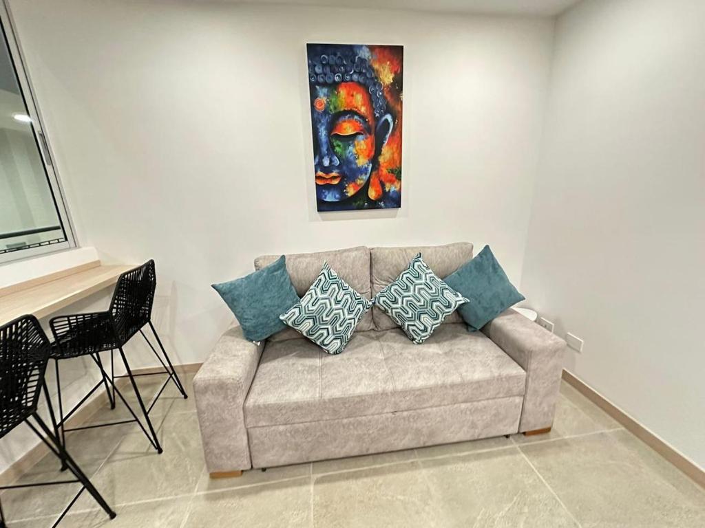 Belmonte403-Hermoso apartaestudio en avenida centenario