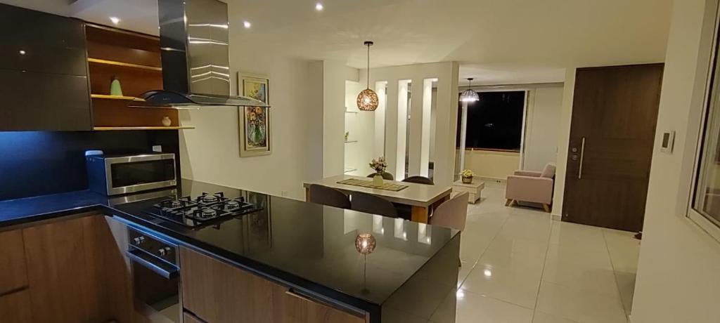 Bonito Apartamento Amoblado en la Mejor Zona