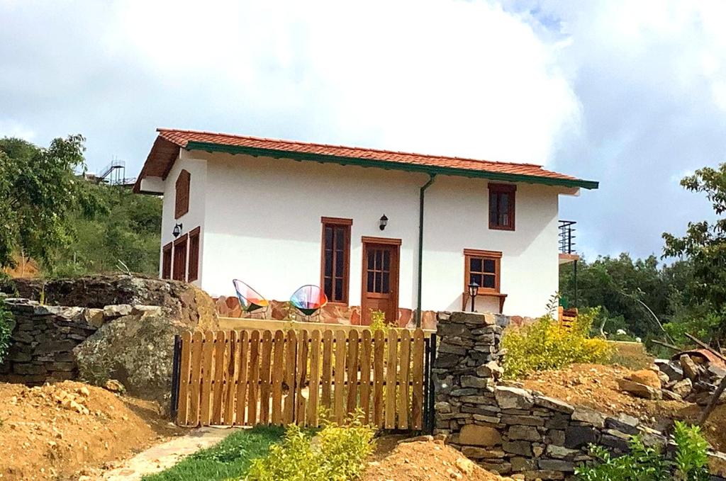Cabaña Assyria
