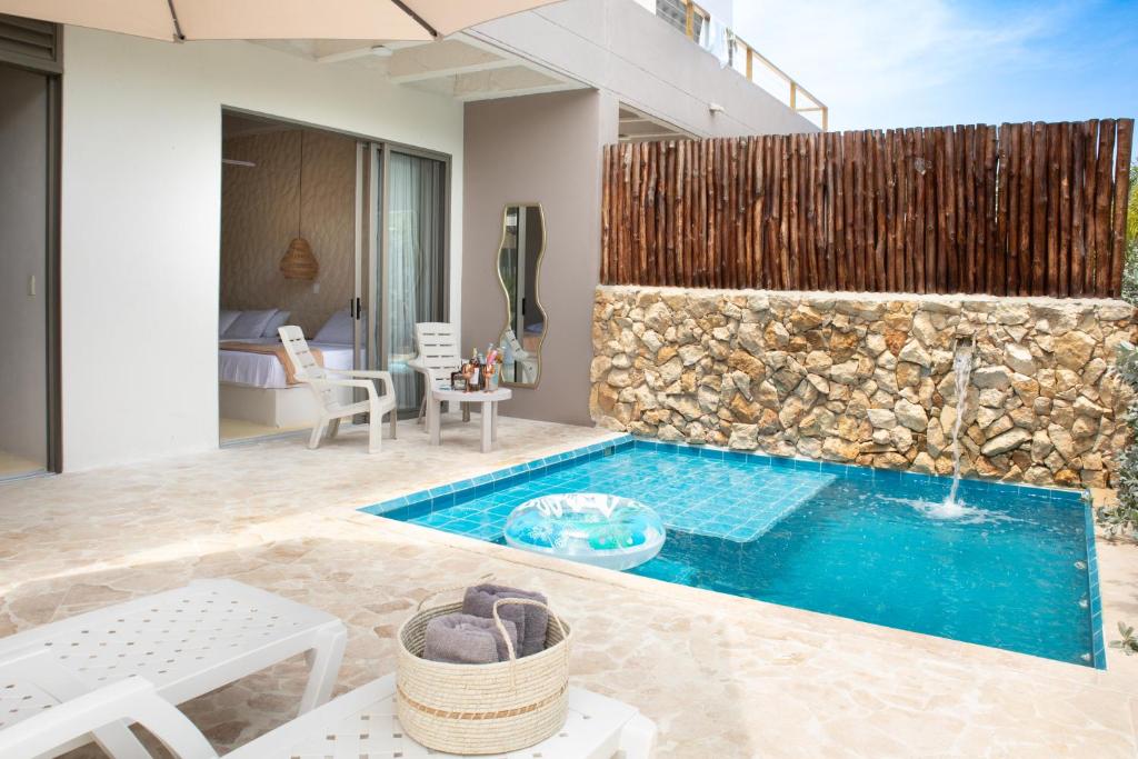 Villa con piscina privada en coveñas sucre