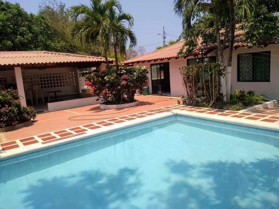 CABAÑA LOS JARDINES -Playa Mendoza