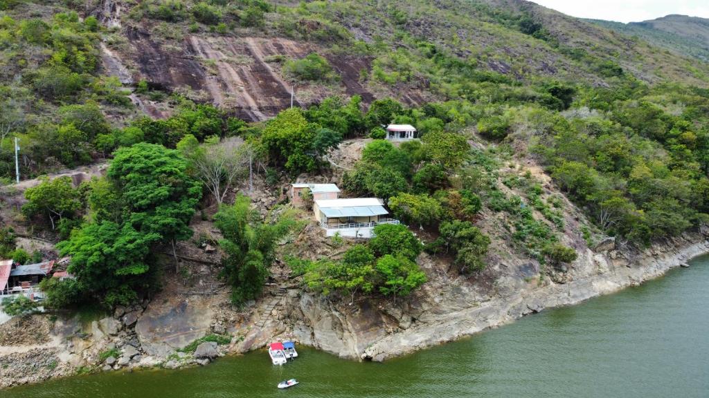 Tana - Casa & Cabaña de Montaña y Lago