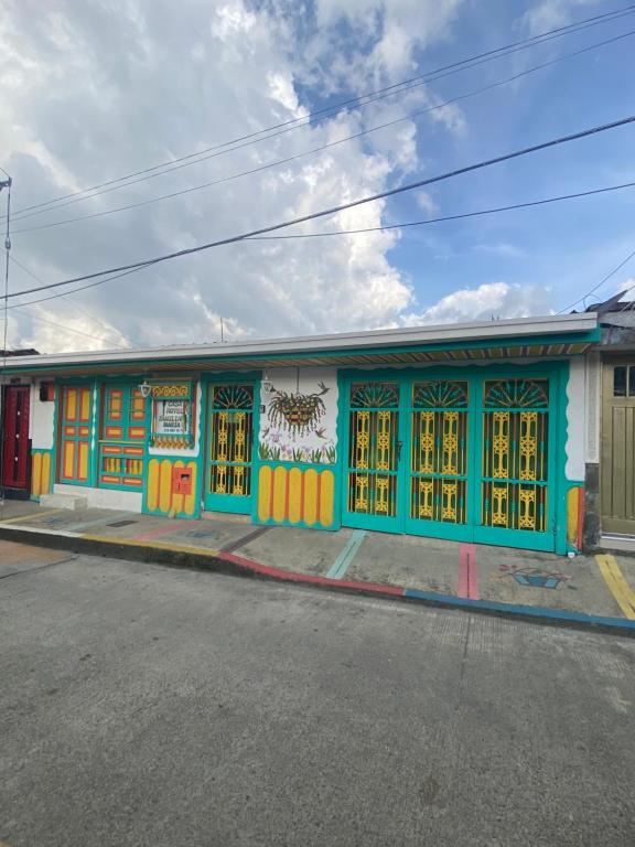 Casa Familiar María E