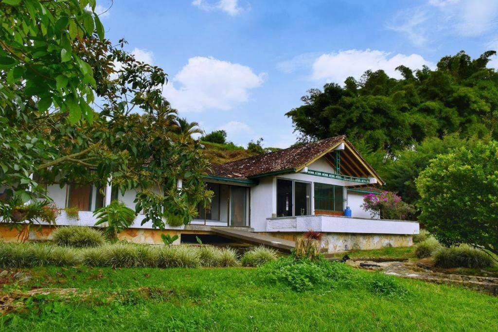 Casa Finca El Carmen Valle del Cauca Colombia 45 min Cali