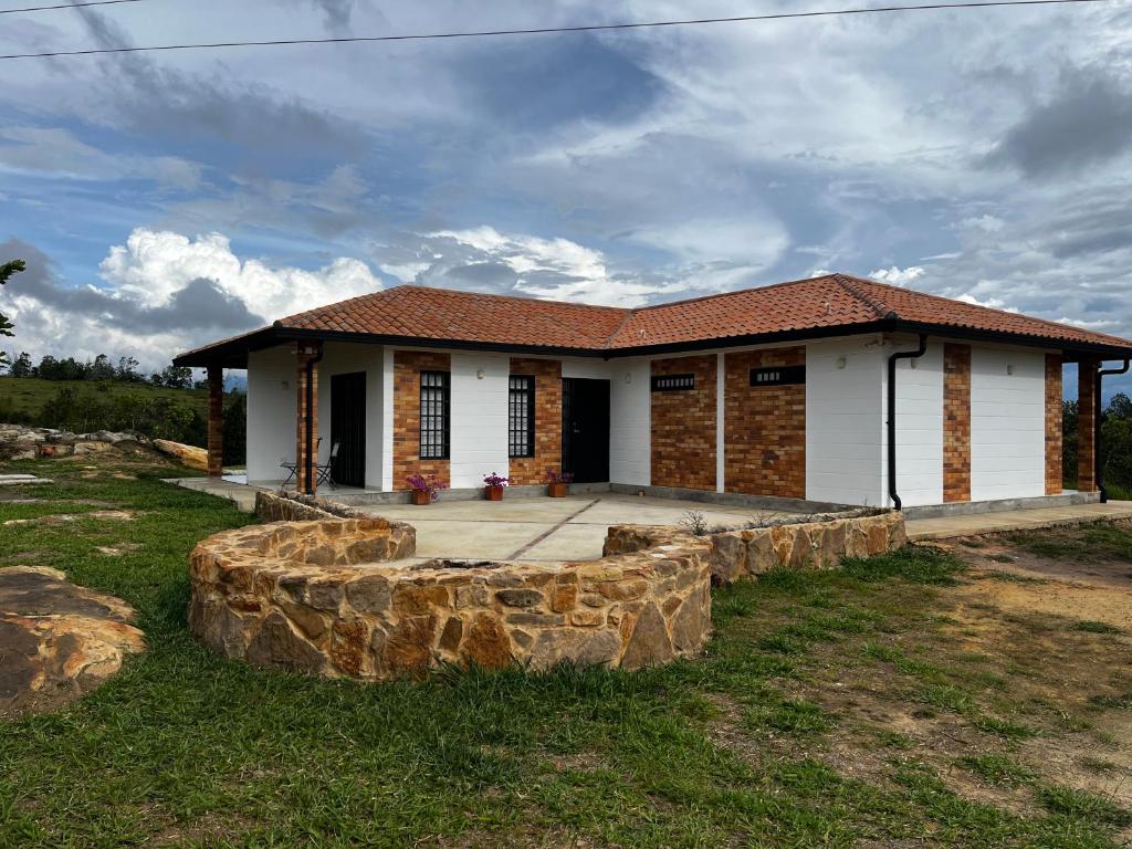 Casa Roca con piscina Hospedaje Campestre