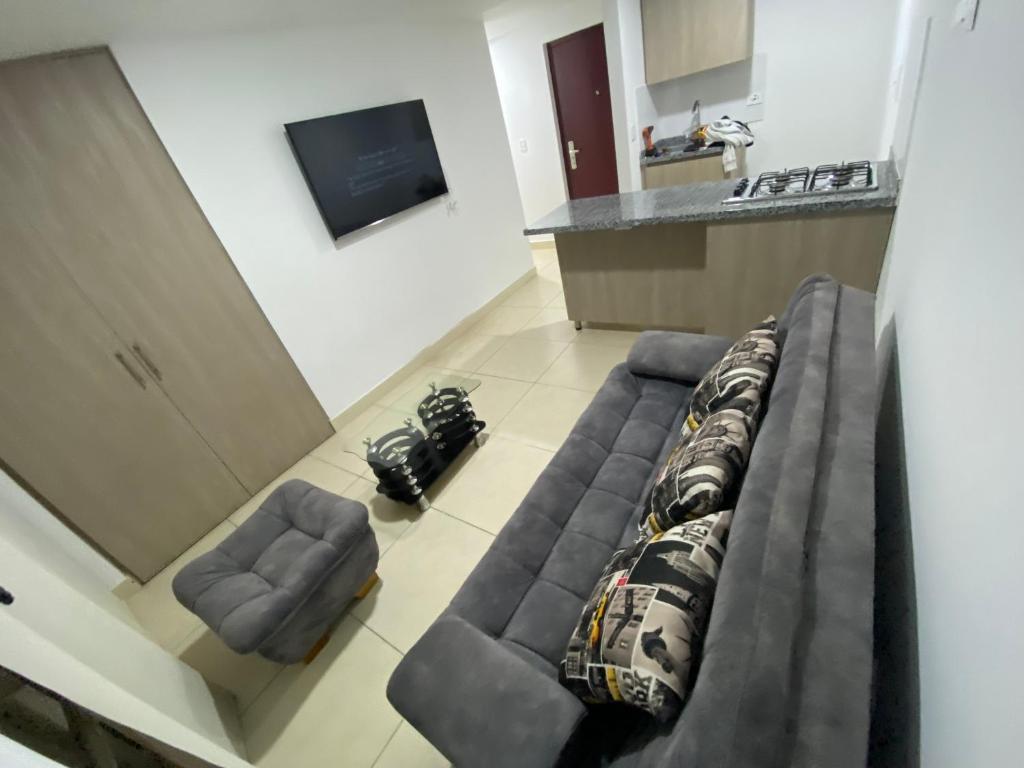 Central, Universidades y Centro Comercial