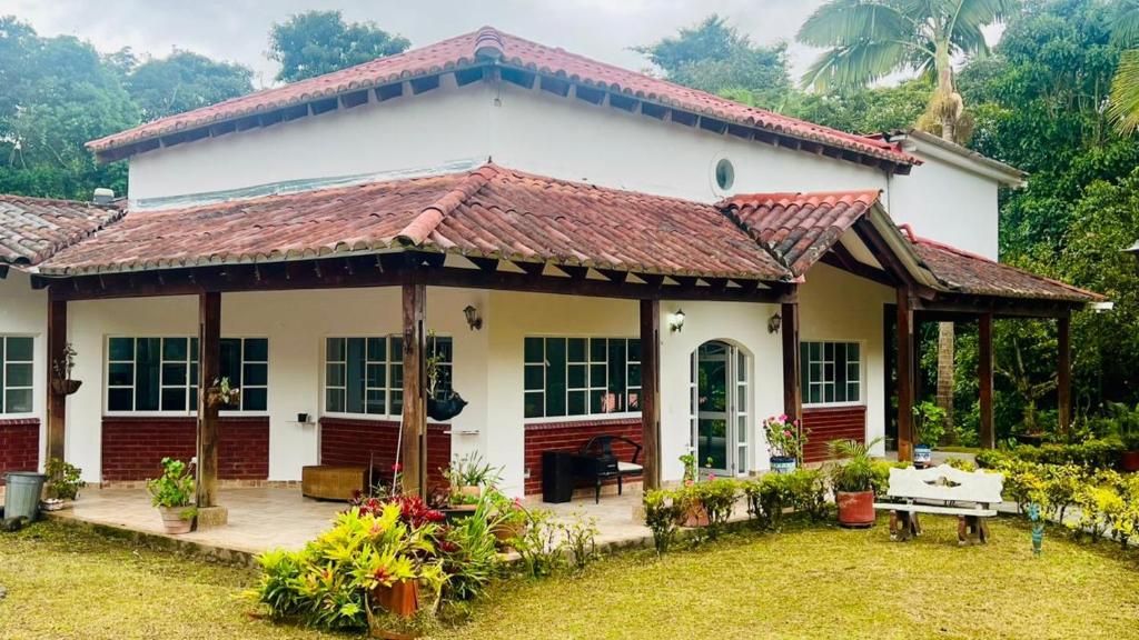 Dharma Casa Holistica