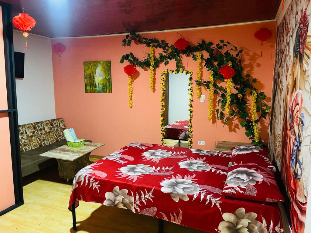 EL EDEN HABITACIONES