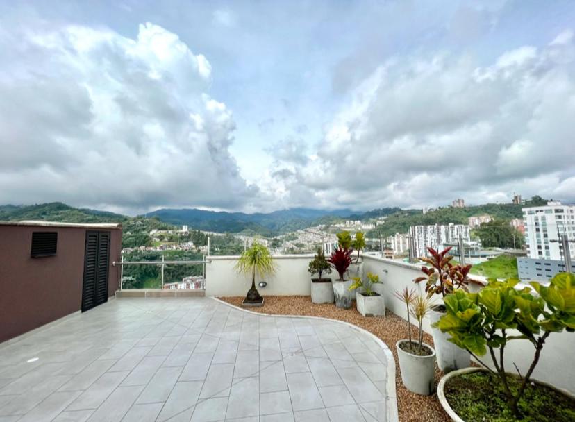 Elegant Apartment in the Capitalia Building