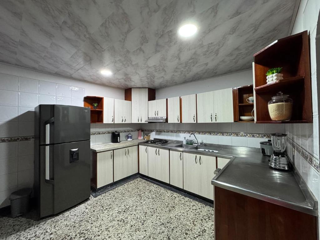 Habitación 302 con baño privado Norte de Armenia