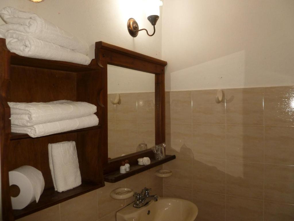 Hotel Mision Santa Barbara RNT 4799