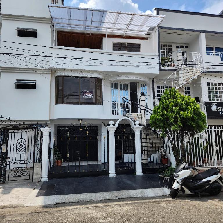HOSTAL S Y S CANEY