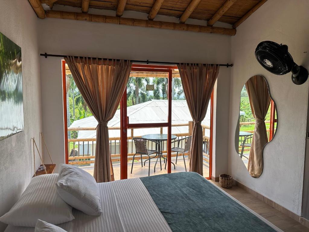 Hotel La Aldea Pijao