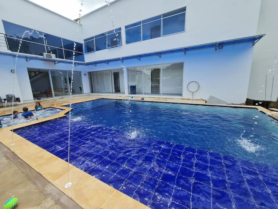 La Higuera, Casa Campestre.