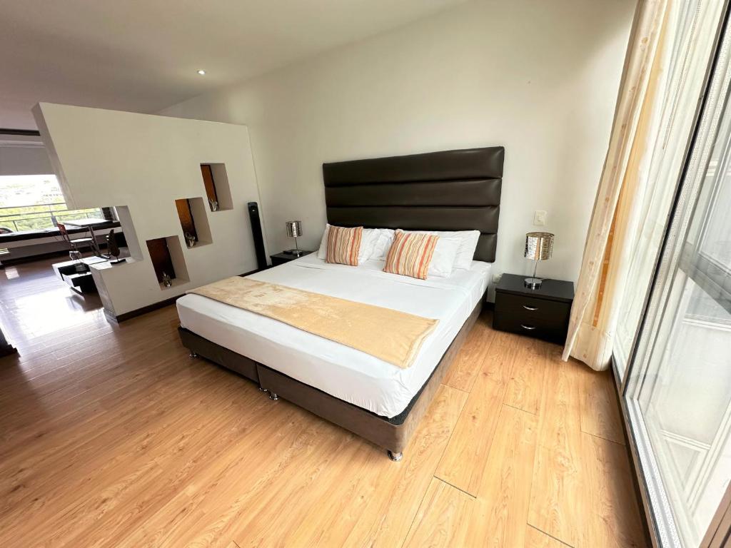 M402- Apartaestudio tipo loft en el norte (Av 19)