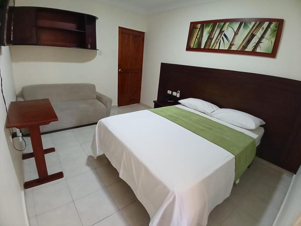 Hotel Paseo Colon