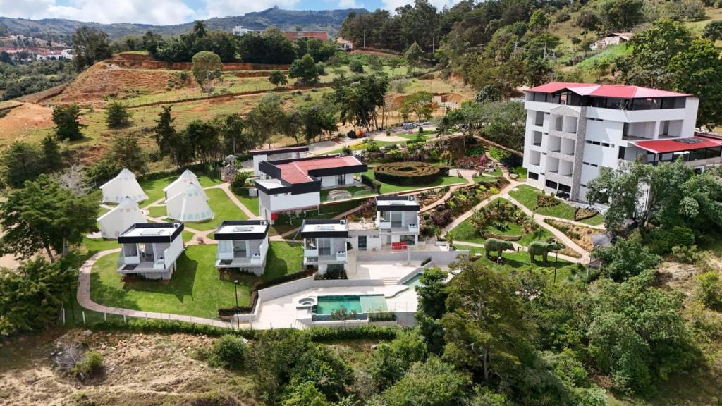Hotel PAUCHÉ Topiario Zapatoca