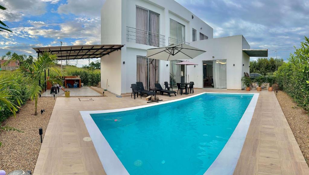 Quintasol De Apicala