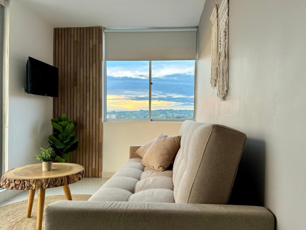 Refugio Central con Parqueo Privado