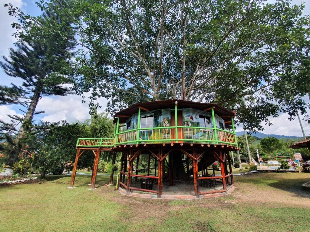 Tree House Finca La Floresta Verde