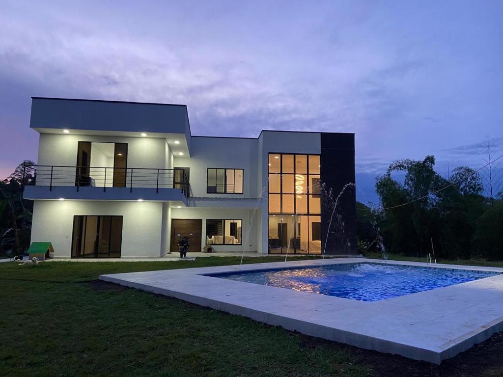 La Toacana, Casa de Verano, Moderna y Espaciosa
