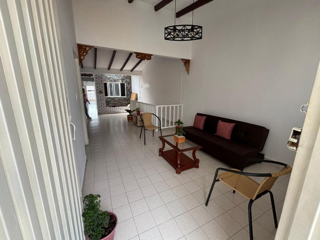 Tu habitación en el centro de Roldanillo