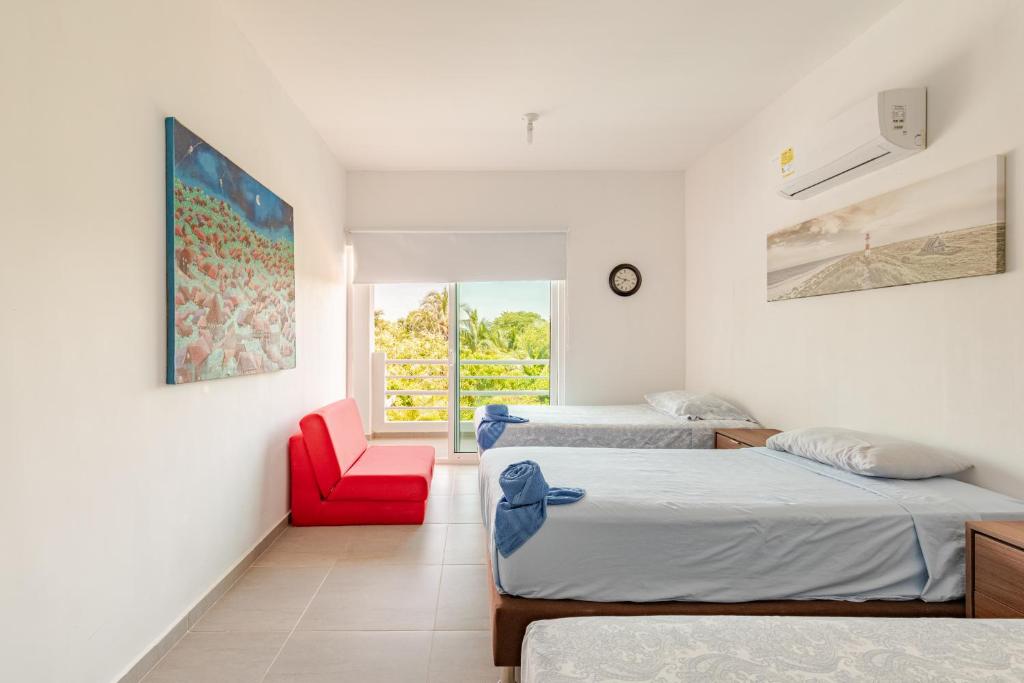 Vacation Home Escape & Villa with pool